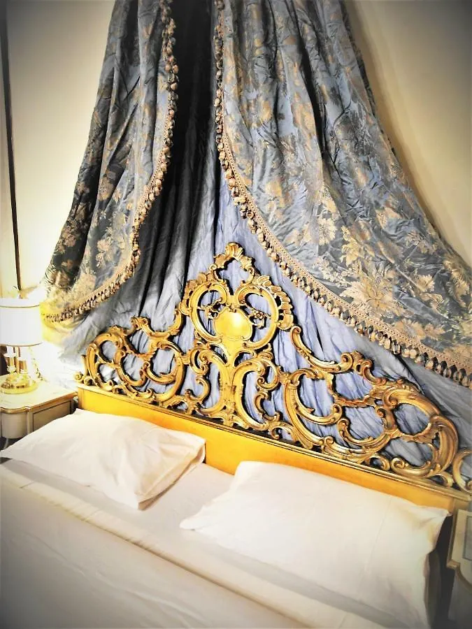 Noble Palace Grand Canal Hotel Venice Guest house
